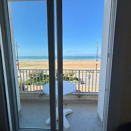 4 Pers Sur Remblai Face - Fr-1-197-634 * Les Sables-d'Olonne