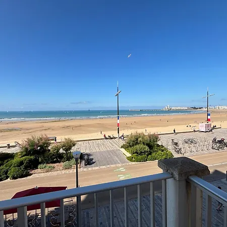 4 Pers Sur Remblai Face - Fr-1-197-634 Les Sables-d'Olonne