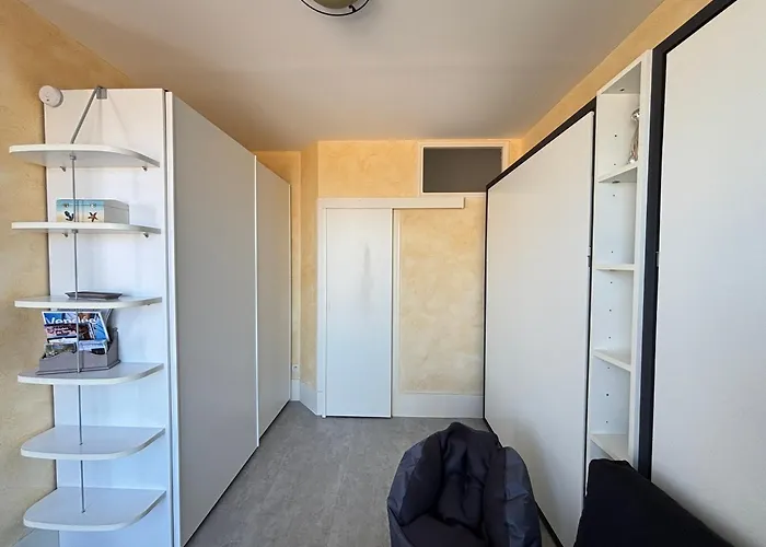 4 Pers Sur Remblai Face - Fr-1-197-634 Apartment Les Sables-d'Olonne